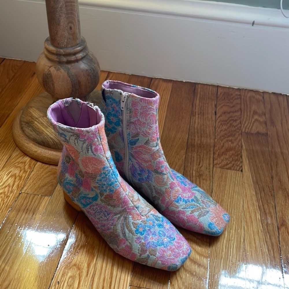 Charlotte Stone Jacquard Boots